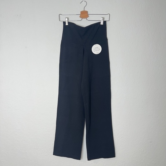 SPANX Ath-Leisure Active Full Leg Pants - Picture 2 of 10